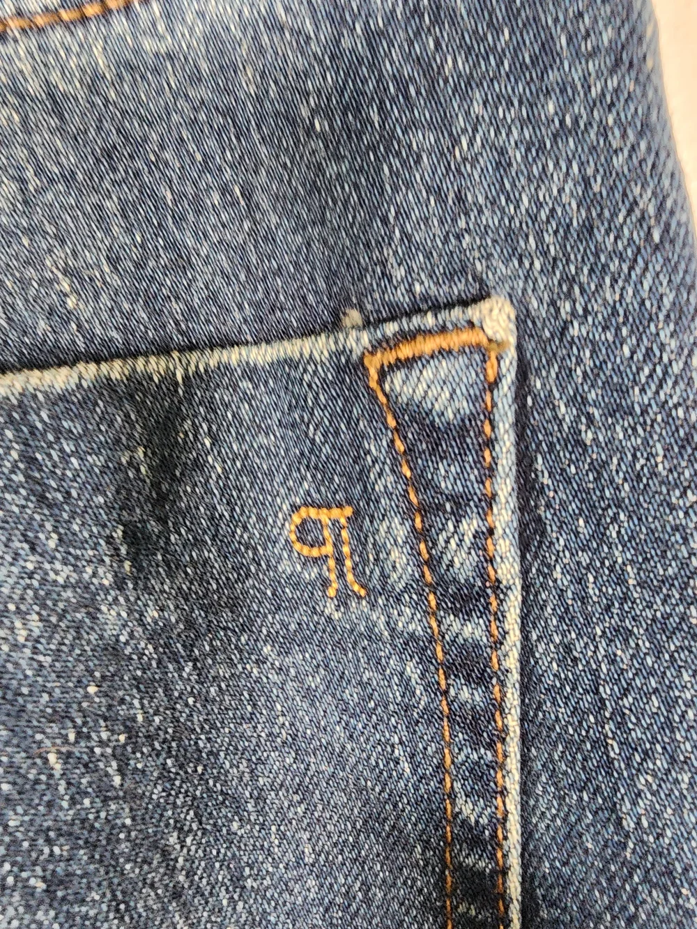 Pilcro Women’s Straight Jeans in Medium Blue Wash